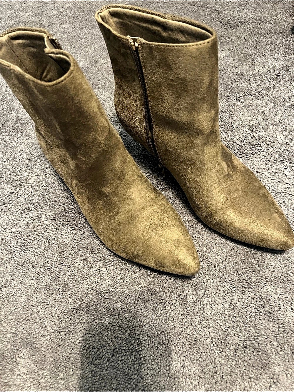 Old Navy Kitten Heel Booties Pointed Toe Brown